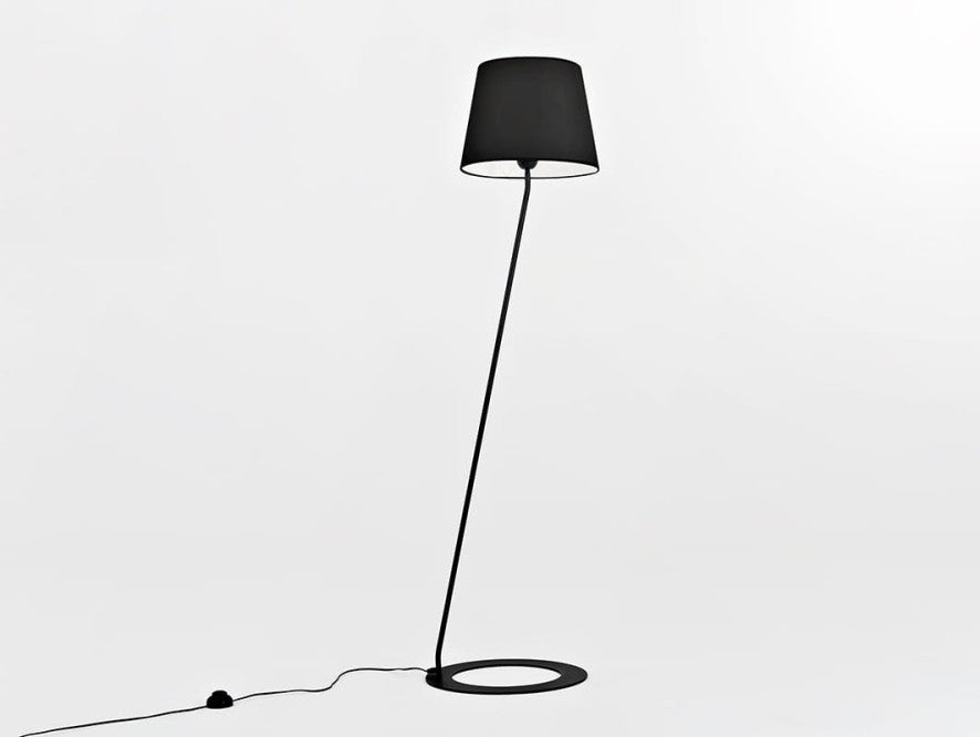 CustomForm Lámpara de pie SHADE – Negro – vista principal